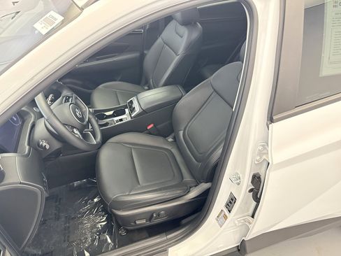Used 2023 Hyundai Tucson SEL w/ Convenience Package AWD/4WD image 11