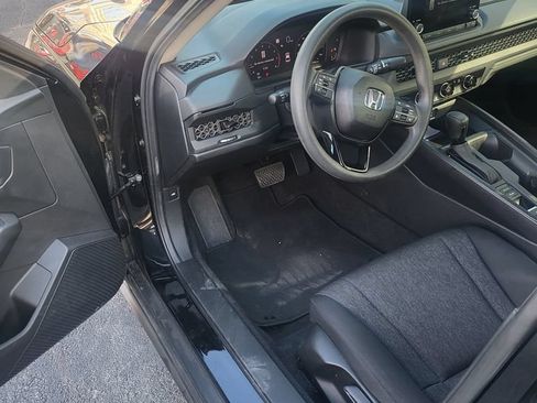Used 2025 Honda Accord LX image 3