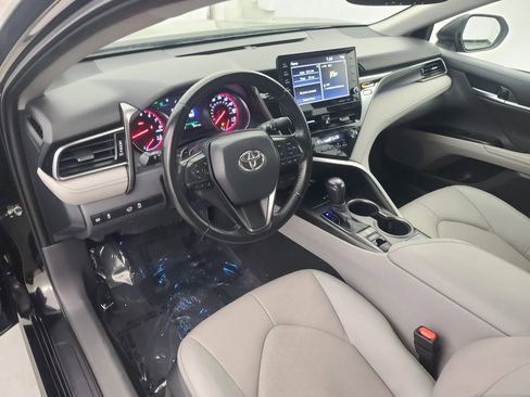 Used 2023 Toyota Camry XSE image 24
