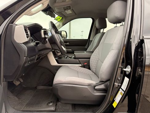Used 2024 Toyota Tundra SR5 AWD/4WD image 17