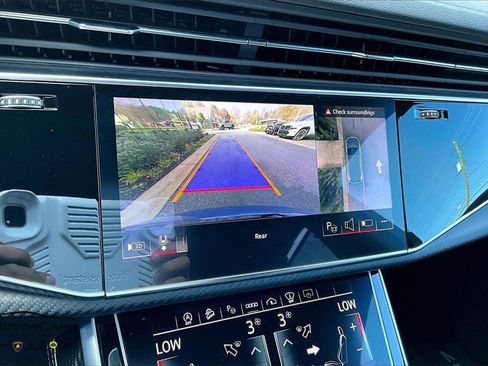 Used 2025 Audi SQ7 Prestige image 18