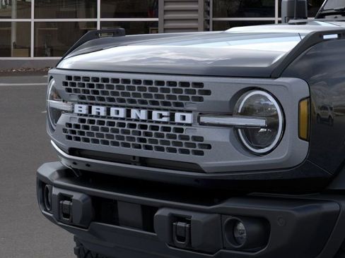 New 2026 Ford Bronco Badlands w/ Sasquatch Package image 19
