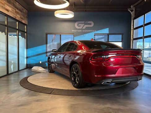 Used 2023 Dodge Charger SXT w/ Blacktop Package RWD image 5