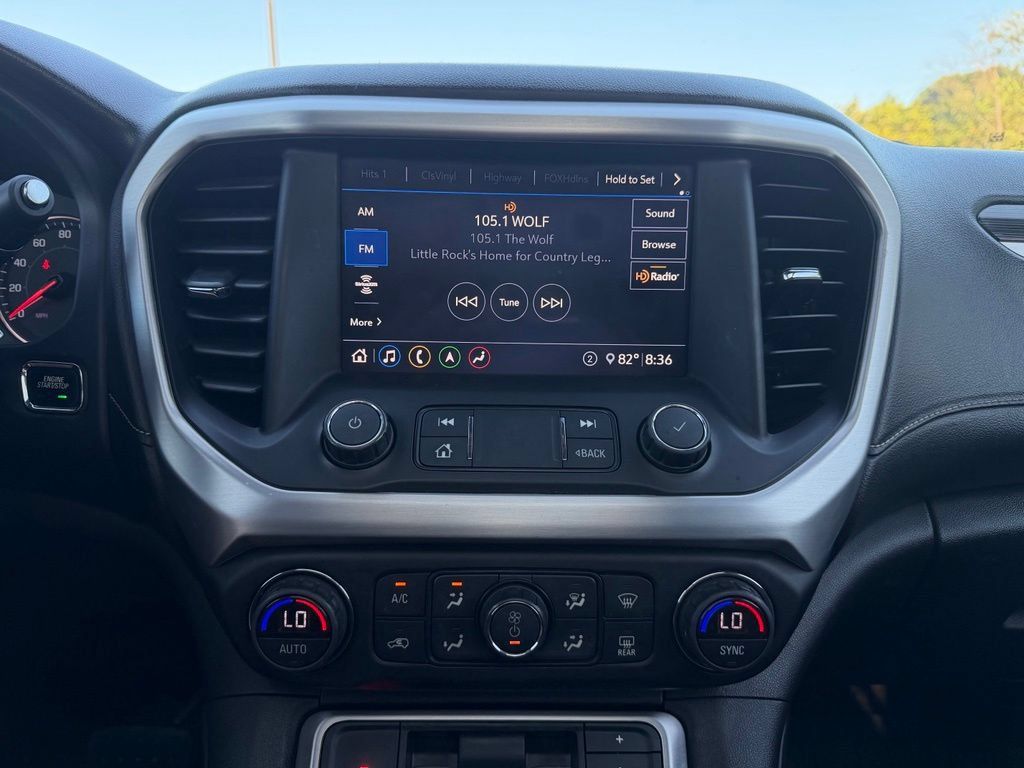 Used 2020 GMC Acadia SLT w/ Trailering Package FWD image 21
