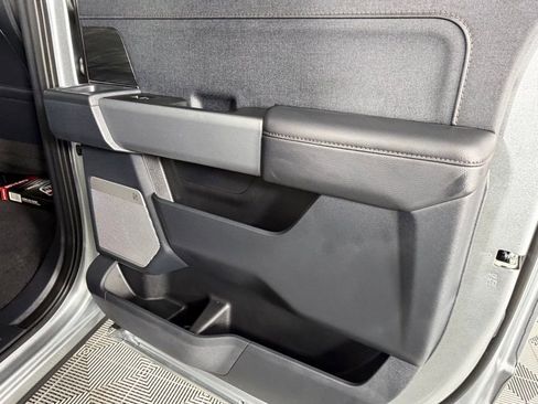 Used 2025 Ford F150 Lariat w/ FX4 Off-Road Package image 29