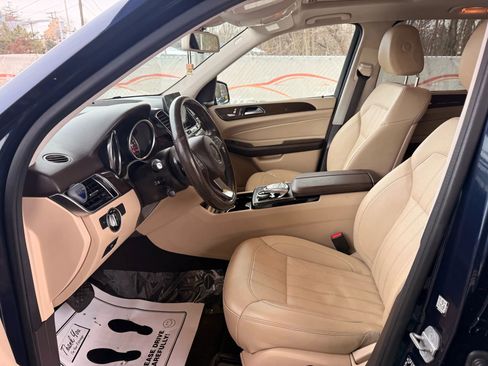 Used 2016 Mercedes-Benz GLE 350 4MATIC w/ Premium Package image 15