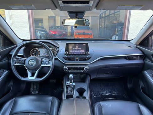 Used 2021 Nissan Altima 2.5 SR image 18