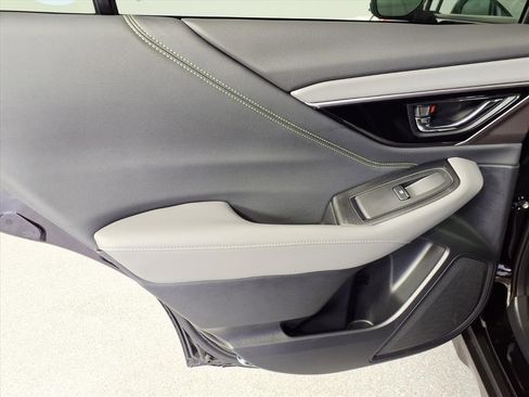 Certified 2025 Subaru Outback Onyx Edition image 11