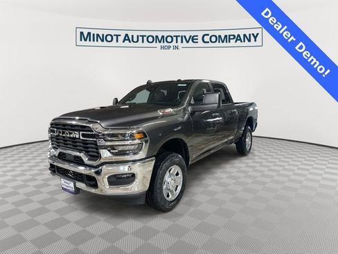 New 2026 RAM 2500 Tradesman w/ Chrome Appearance Group AWD/4WD image 4
