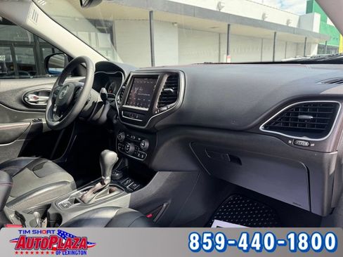 Used 2022 Jeep Cherokee Trailhawk w/ Sun, Sound & Nav Group AWD/4WD image 47