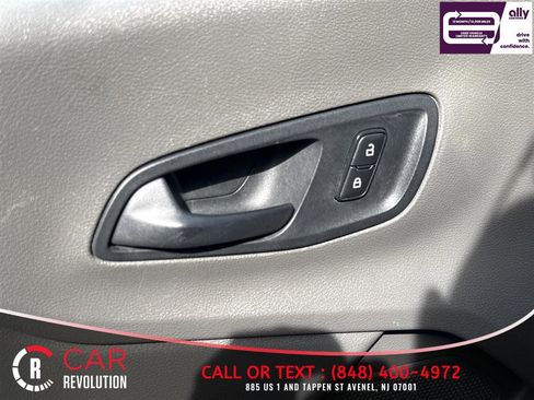 Used 2020 Ford Transit 250 Medium Roof RWD image 23