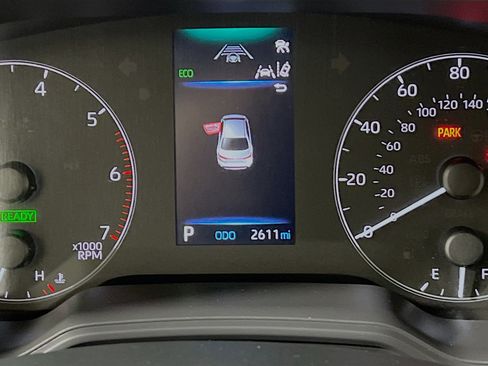 Used 2025 Toyota Corolla LE image 22