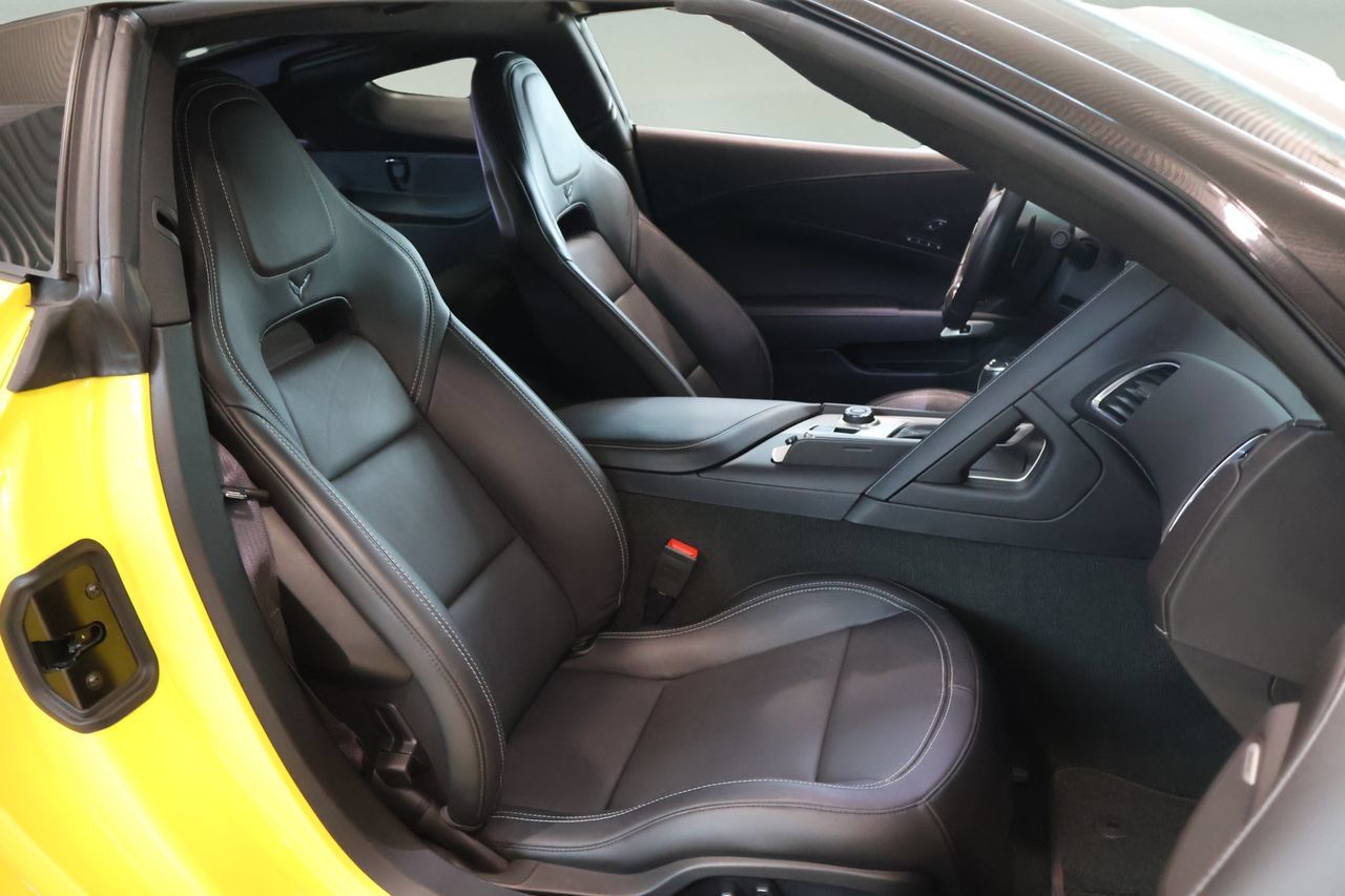 Used 2017 Chevrolet Corvette Grand Sport RWD image 13