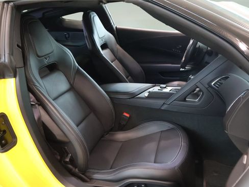 Used 2017 Chevrolet Corvette Grand Sport RWD image 13