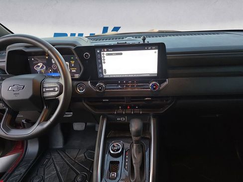 Used 2024 Chevrolet Colorado Trail Boss w/ Advanced Trailering Package image 11