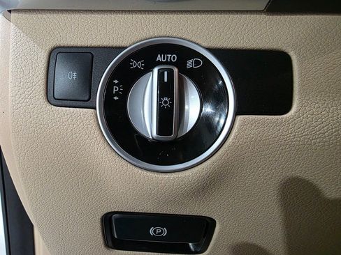 Used 2016 Mercedes-Benz GLE 350 4MATIC image 34