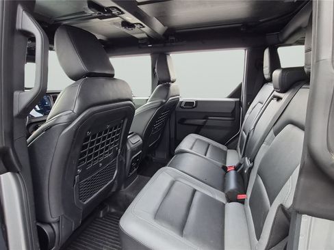 Used 2024 Ford Bronco Black Diamond AWD/4WD image 17