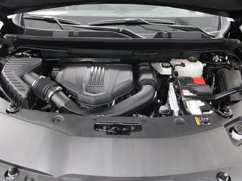 Used 2025 Buick Enclave Sport Touring image 10