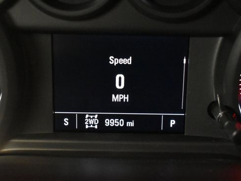 Used 2021 Chevrolet Silverado 1500 Custom w/ LPO, Dark Essentials Package AWD/4WD image 6