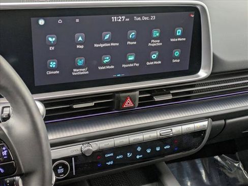 Used 2025 Hyundai Ioniq 6 Limited image 15