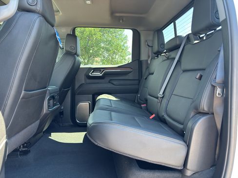 Certified 2024 GMC Sierra 1500 Denali w/ Technology Package AWD/4WD image 14