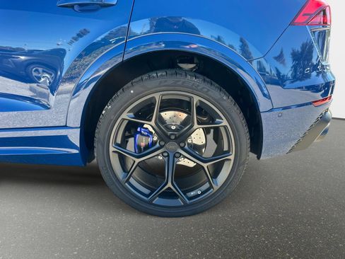 New 2026 Audi RS Q8 performance image 11