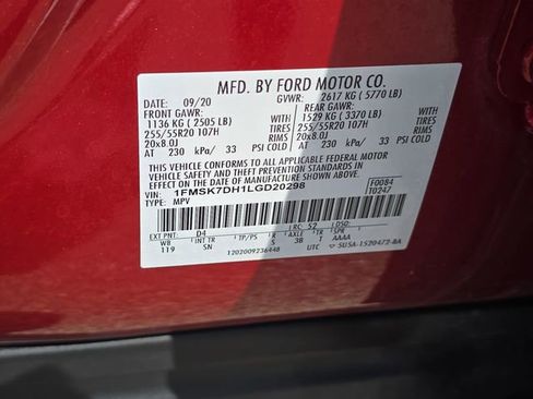 Used 2020 Ford Explorer XLT w/ Equipment Group 202A RWD image 37