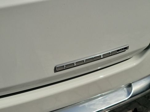 Used 2022 Jeep Wagoneer Series III w/ Flexible Seating Group RWD image 10