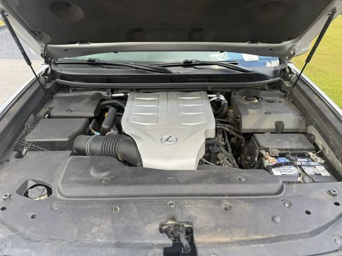 Used 2011 Lexus GX 460 AWD/4WD image 13