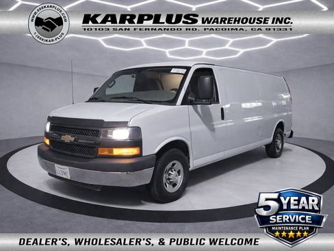 Used 2015 Chevrolet Express 2500 Extended image 1