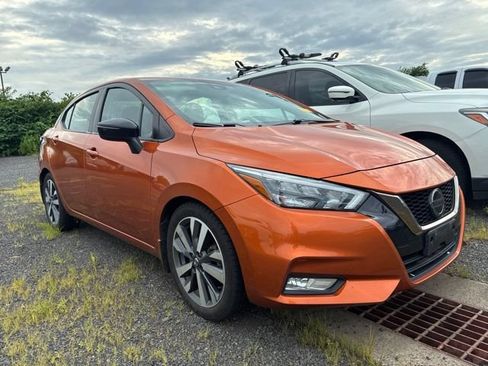 Certified 2020 Nissan Versa SR w/ Electronics Package FWD image 3