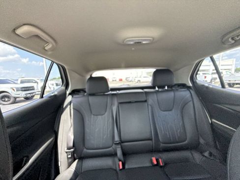 Certified 2024 Buick Encore GX Avenir FWD image 28