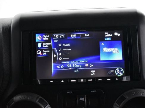 Used 2013 Jeep Wrangler Unlimited Sport AWD/4WD image 14