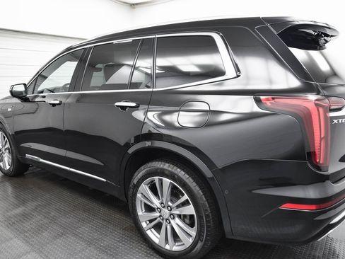 Used 2024 Cadillac XT6 Premium Luxury w/ Technology Package image 5