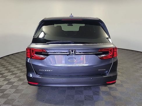 Certified 2024 Honda Odyssey Touring image 5