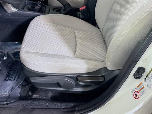 Used 2017 Subaru Forester 2.5i image 22