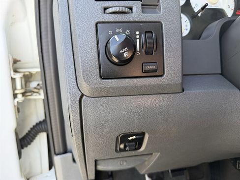 Used 2006 Dodge Ram 3500 Truck Laramie w/ Protection Group AWD/4WD image 32