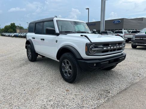 Used 2024 Ford Bronco Big Bend image 1