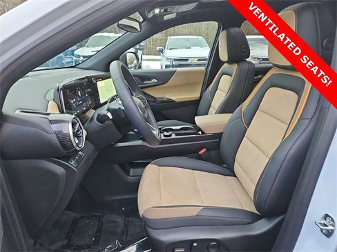 Used 2026 Chevrolet Equinox ACTIV w/ Convenience Package III image 20
