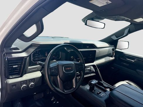 Used 2025 GMC Sierra 1500 AT4 AWD/4WD image 10