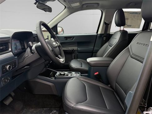 New 2025 Ford Maverick Lariat w/ Black Appearance Package image 9