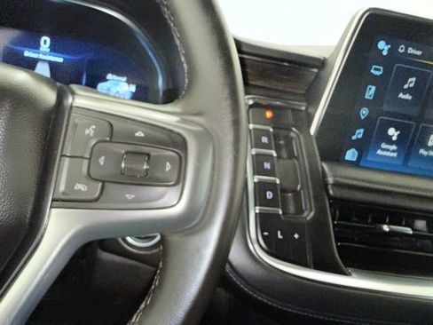 Used 2024 Chevrolet Suburban LT AWD/4WD image 46
