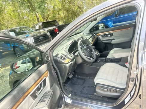 Used 2017 Honda CR-V EX image 10
