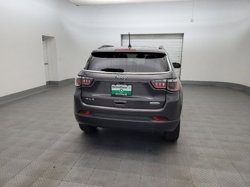Used 2022 Jeep Compass Latitude w/ Convenience Group AWD/4WD image 7