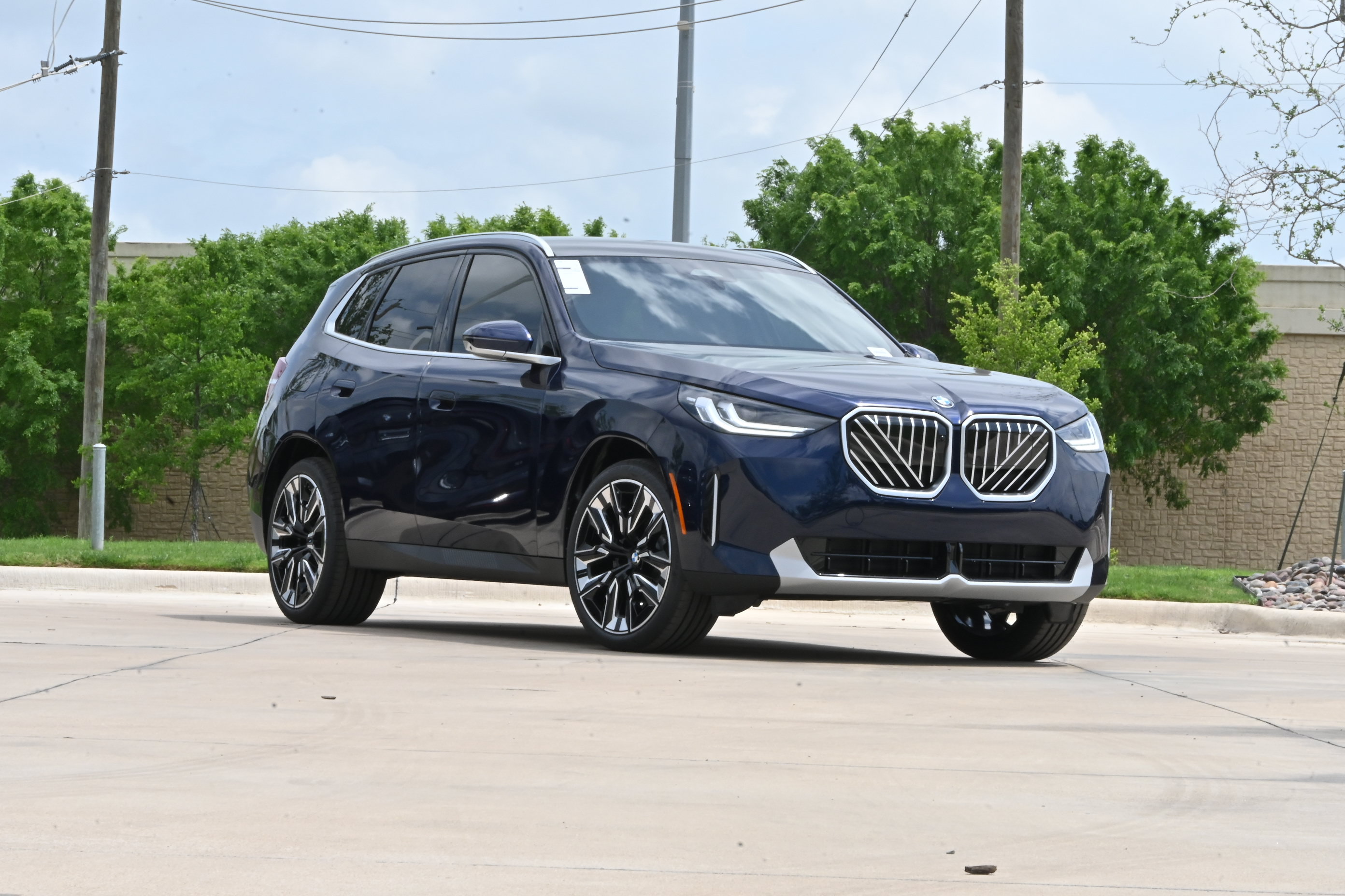 Used 2026 BMW X3 xDrive30i w/ Premium Package AWD/4WD image 1