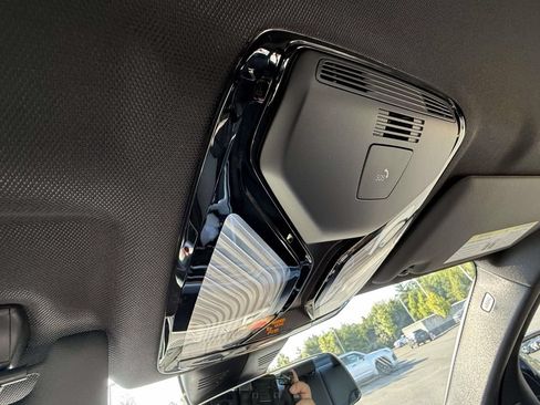 Used 2023 BMW M3 w/ Executive Package RWD image 25