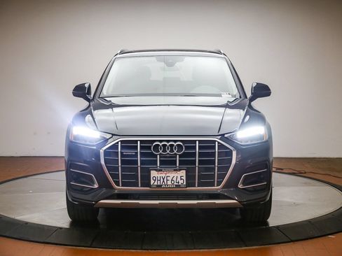 Certified 2023 Audi Q5 2.0T Premium Plus w/ Premium Plus Package AWD/4WD image 2