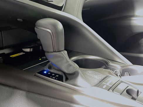 Used 2023 Toyota Camry XSE image 23