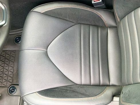 Used 2020 Toyota Avalon Touring w/ Advanced Safety Package FWD image 21
