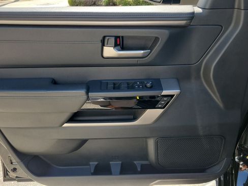 Used 2024 Toyota Tundra Limited AWD/4WD image 13